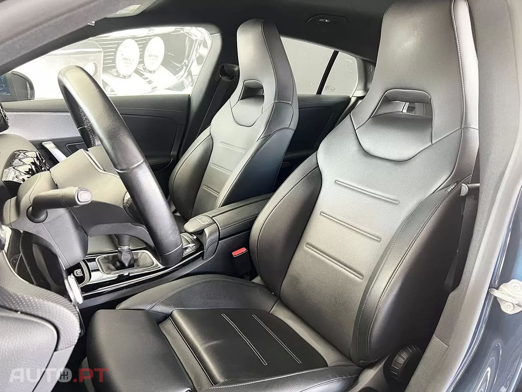 Mercedes-Benz CLA 180 d Shooting Brake Business Solutions