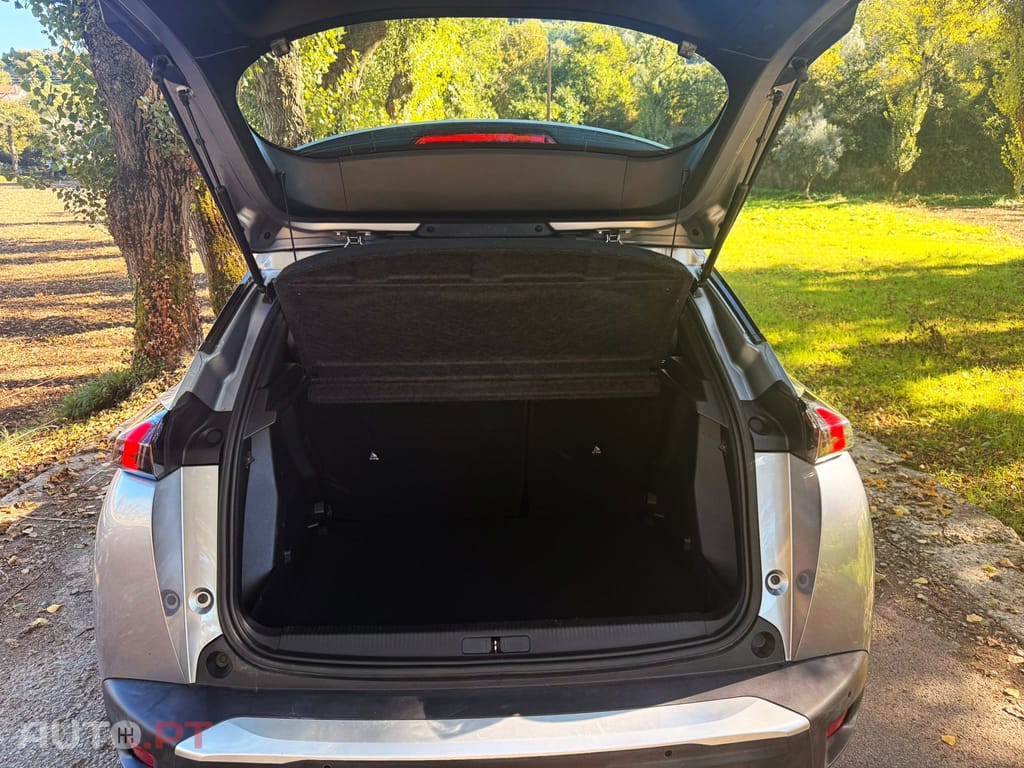 Peugeot 2008 1.2 PureTech Active