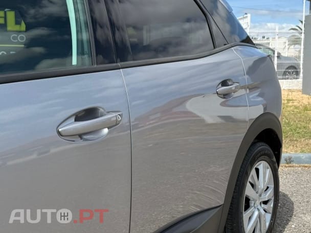 Peugeot 3008 PureTech 130 Stop & Start GPF EAT8 Active Business-Pack
