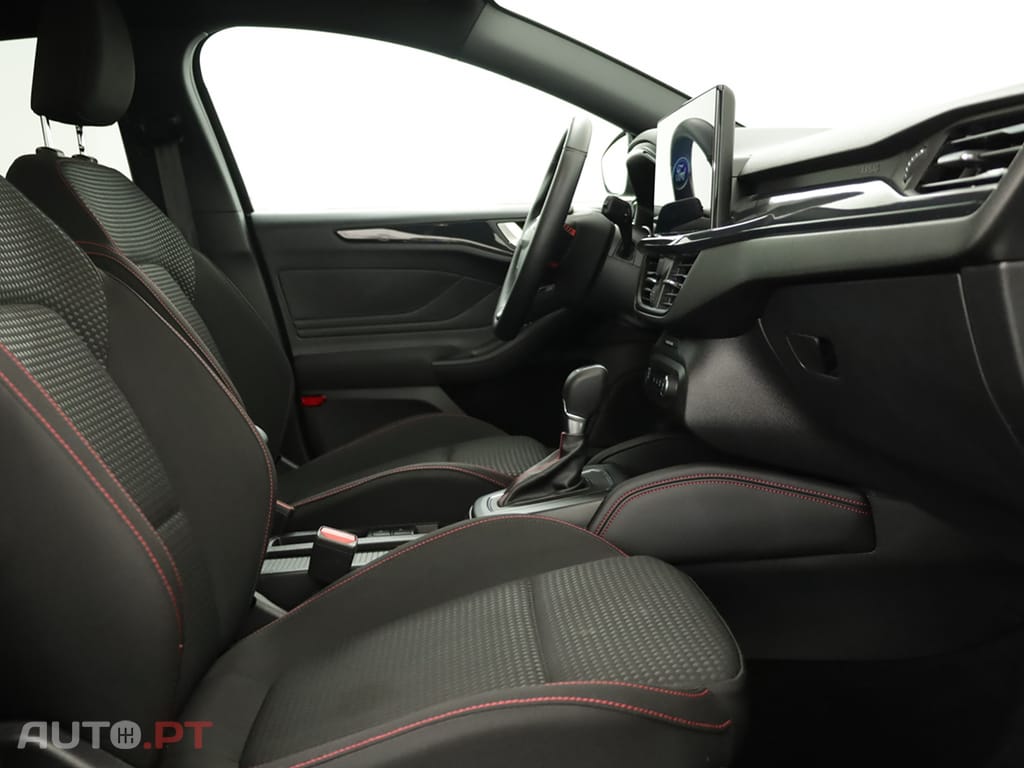 Ford Focus Focus SW 1.0 EcoBoost MHEV ST-Line X Aut.
