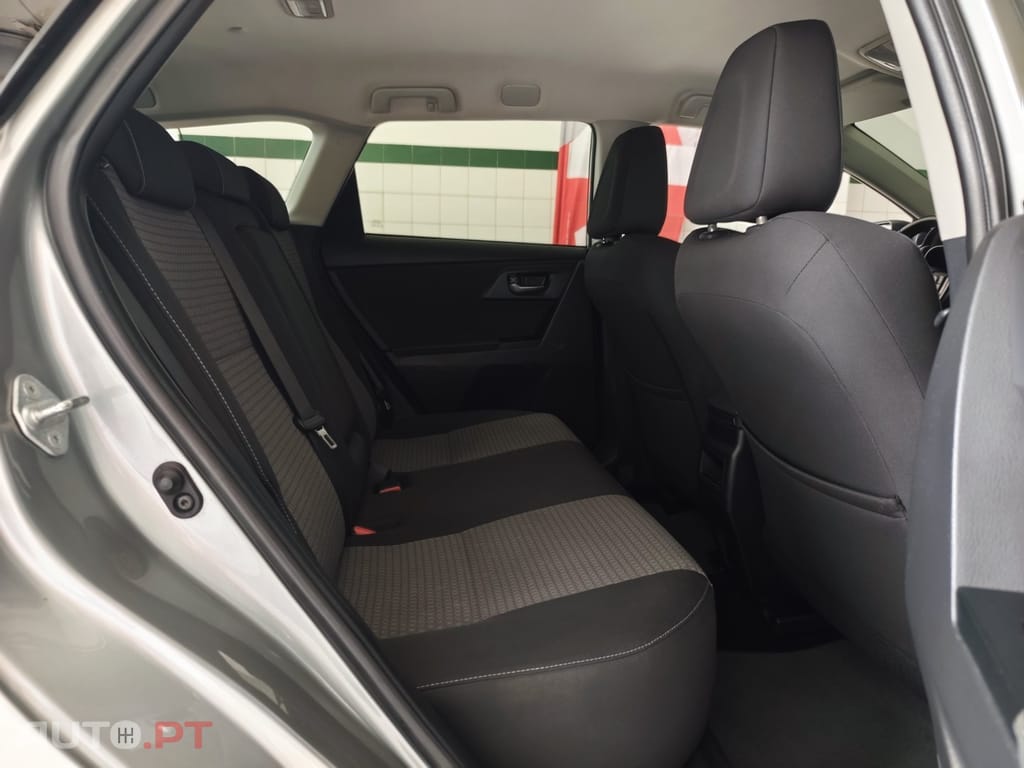 Toyota Auris Touring Sports 1.4 D-4D Comfort+Pack Sport