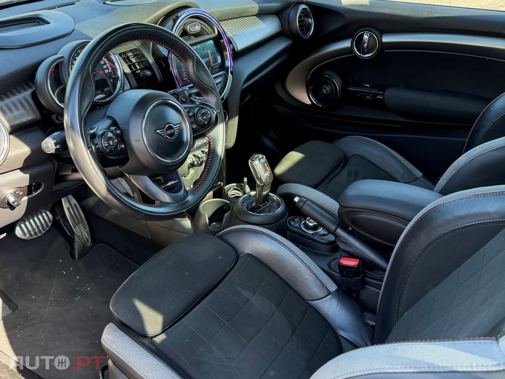 MINI John Cooper Works JCW