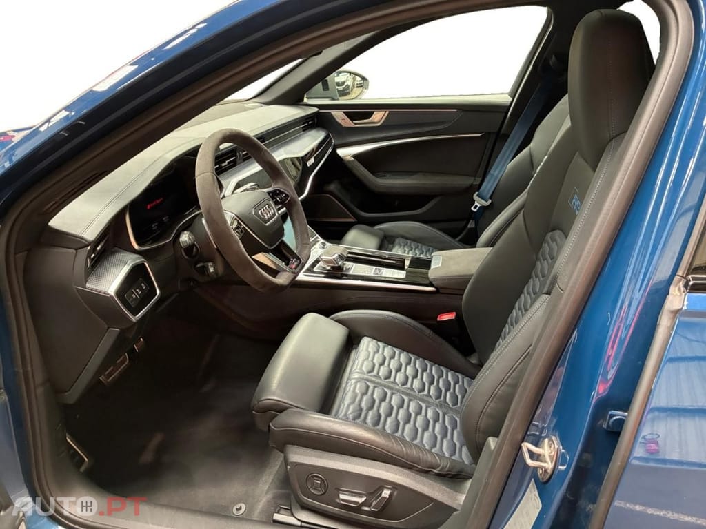 Audi RS6 4.0 TFSI Performance quattro Tiptronic
