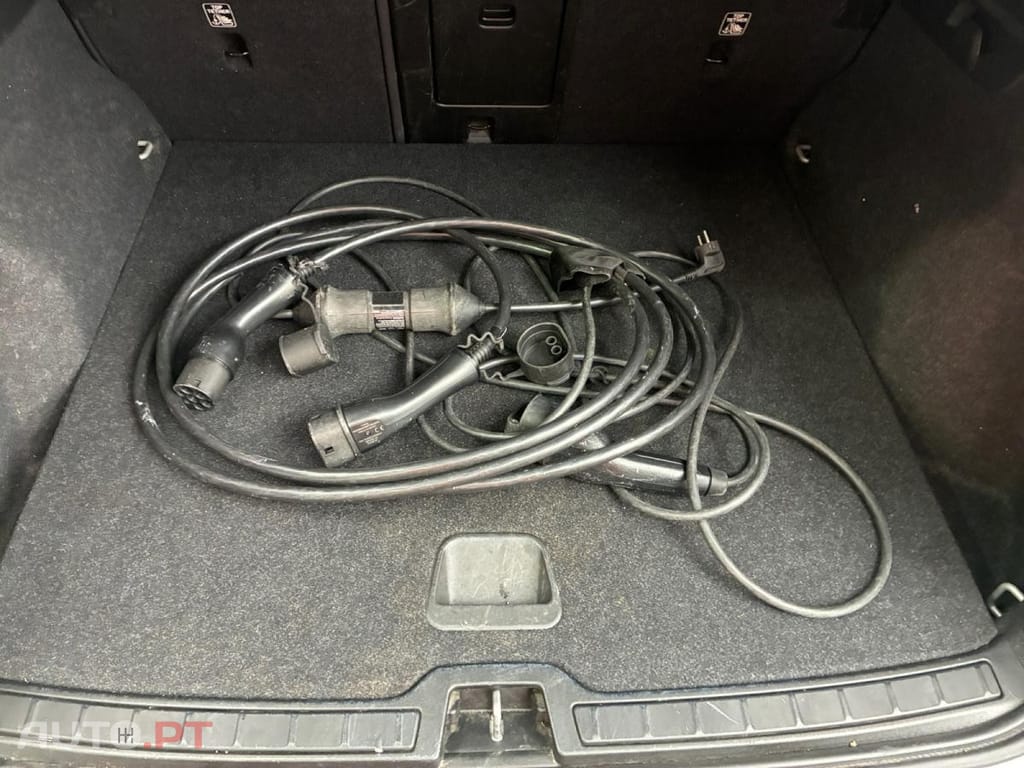 Volvo XC40 Recharge Start