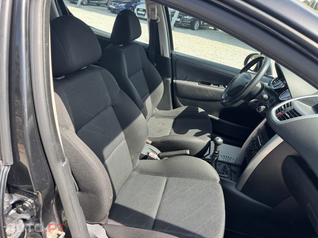Peugeot 207 1.6 HDi Premium