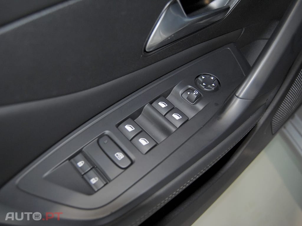 Peugeot 308 1.2 PureTech Allure