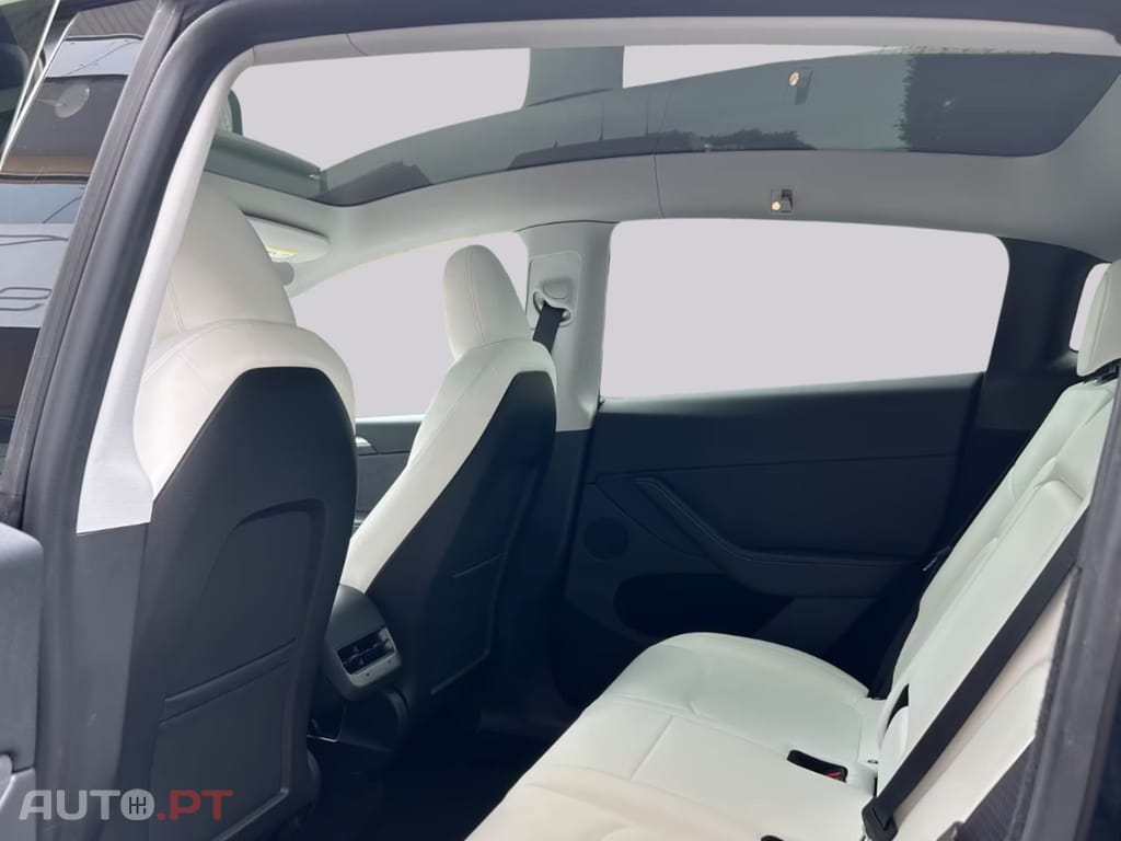 Tesla Model Y Performance Dual AWD I.V.A DEDUTIVEL 