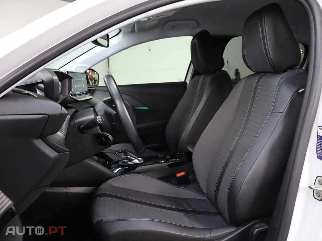 Peugeot 208 Allure Versão Eléctrica