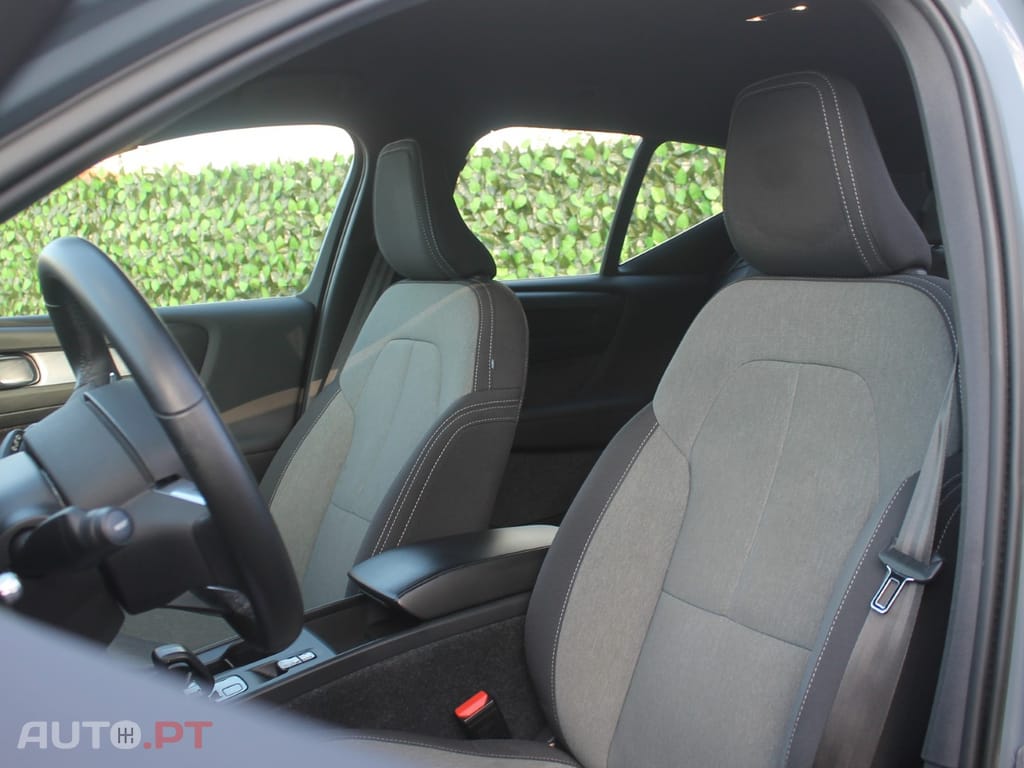 Volvo XC40 1.5 T4 PHEV Core