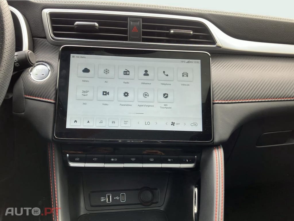 MG ZS EV 72.6 kWh Luxury OBC 11 KW