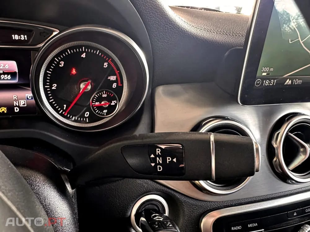 Mercedes-Benz GLA 220 d Urban