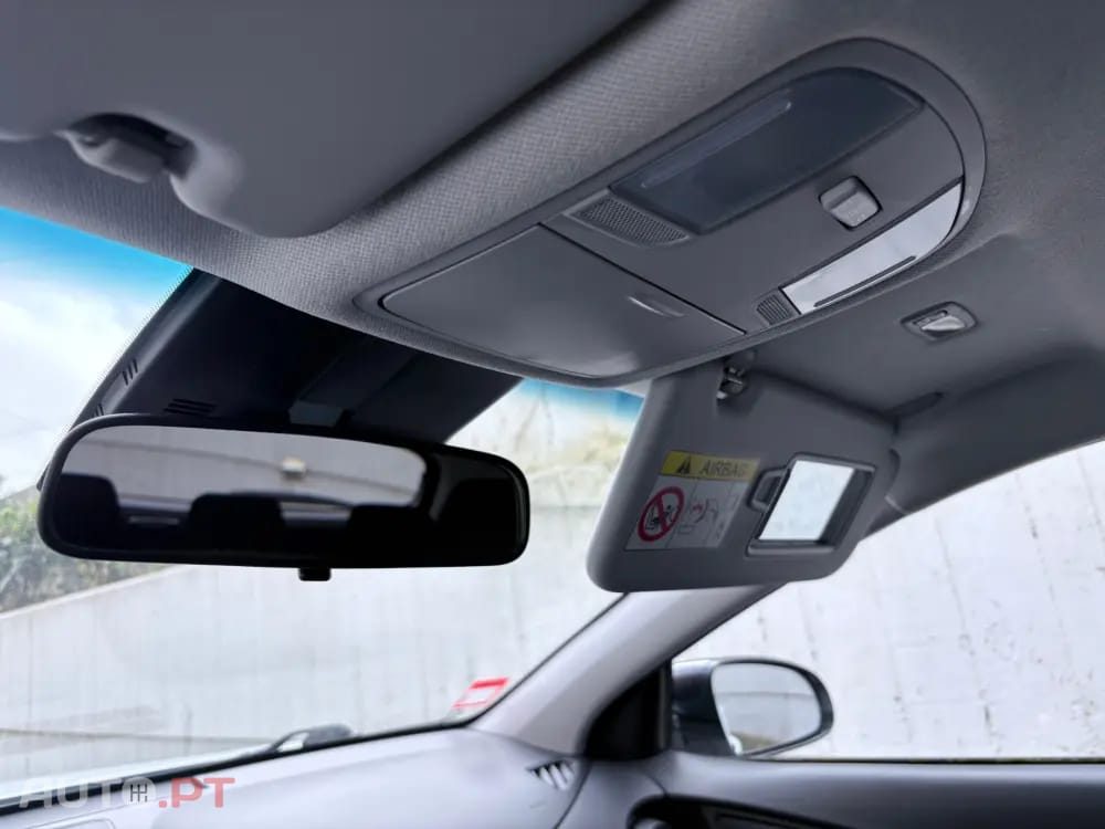 Hyundai Kauai 1.0 T-GDi Premium Tec.Preto