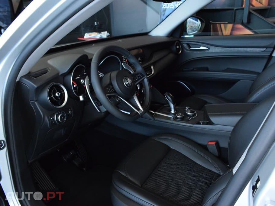 Alfa Romeo Stelvio 2.2 D Super AT8