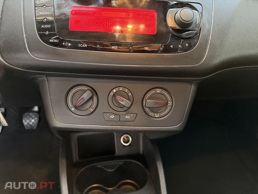 Seat Ibiza SC 1.6 TDi Sport DPF