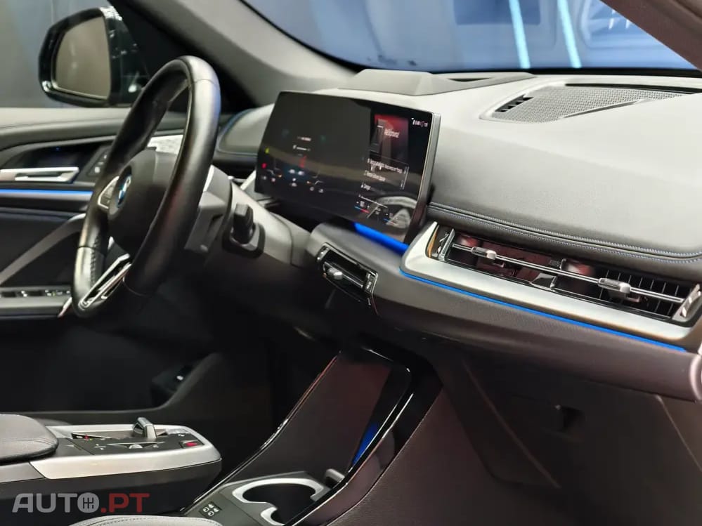 BMW iX1 xDrive30 Pack Desportivo M