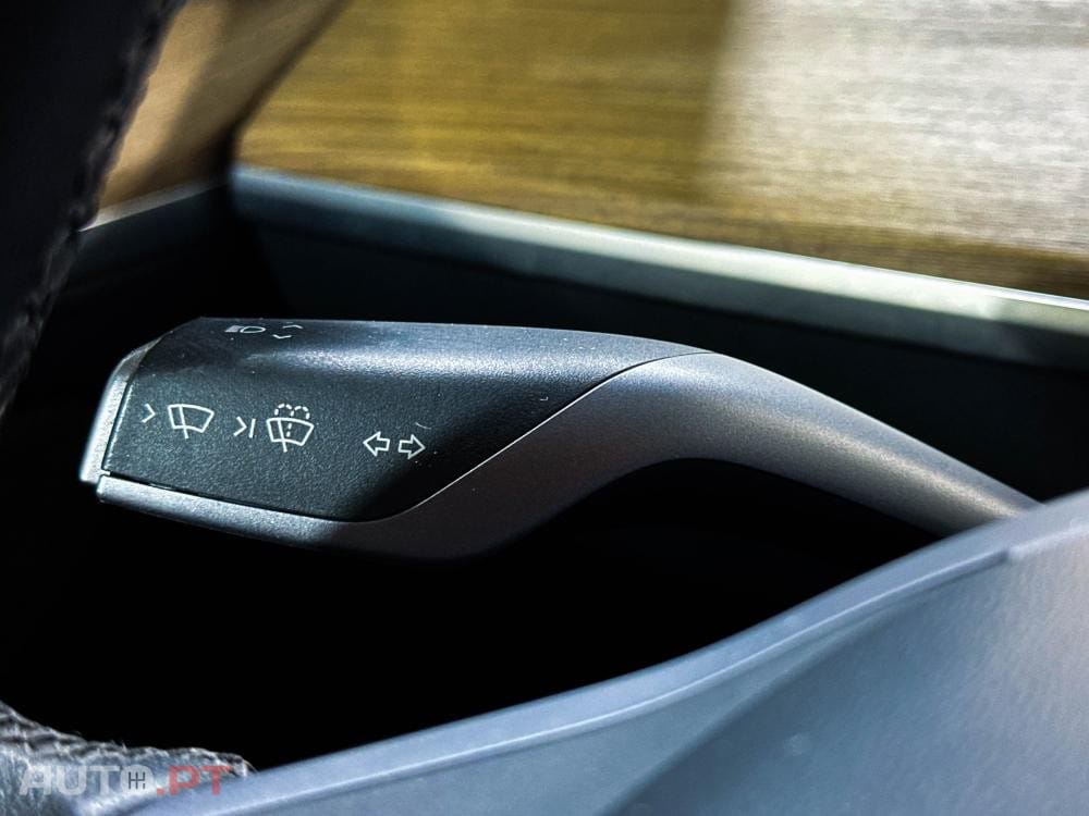 Tesla Model Y Long Range Dual Motor AWD
