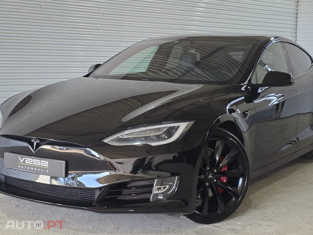 Tesla Model S 100 kWh Long Range Plus AWD