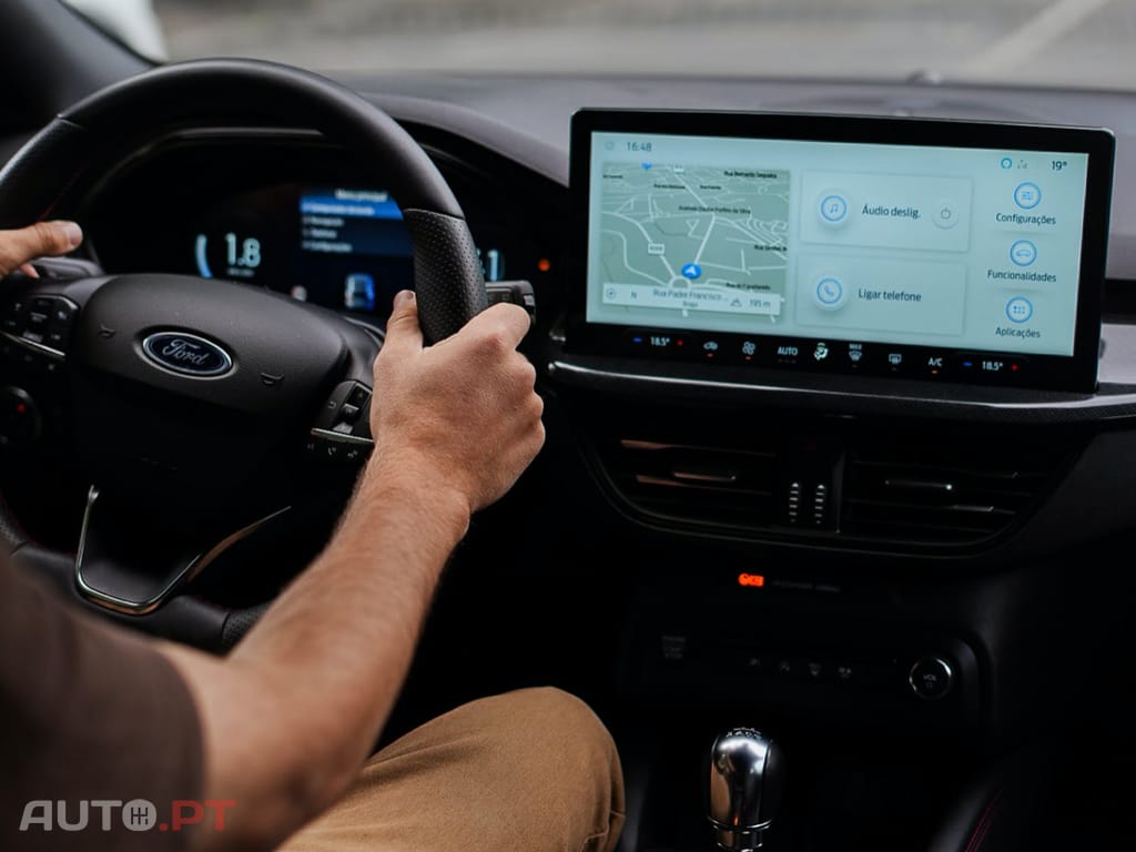 Ford Focus 1.0 EcoBoost MHEV ST-Line Design SIP