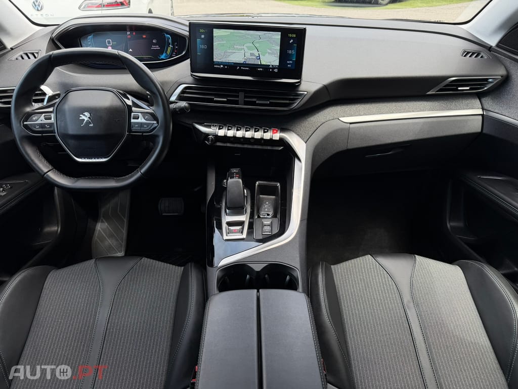 Peugeot 3008 1.6 Hybrid Allure e-EAT8