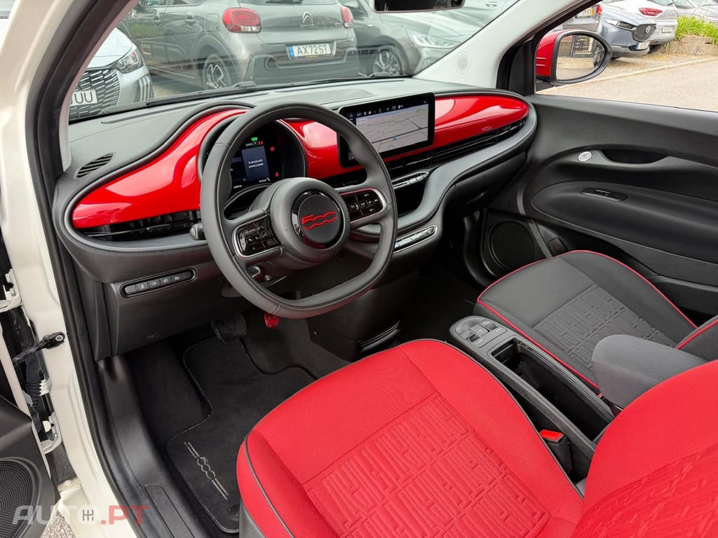 Fiat 500e (RED) 2.0