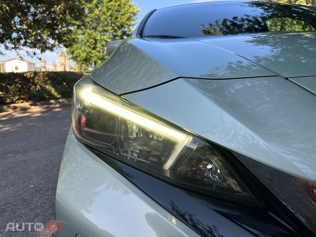 Nissan Leaf Tekna ProPilot Park