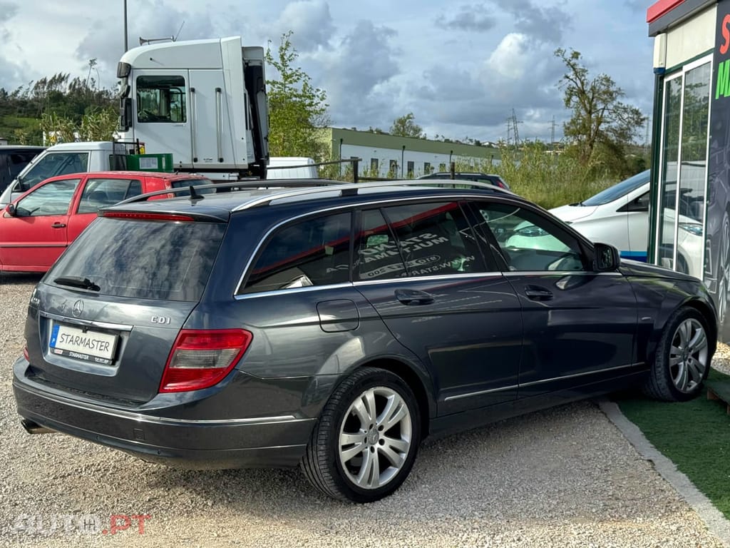 Mercedes-Benz C 220 CDi Avangarde W204- Garantia Incluída - Modelo d