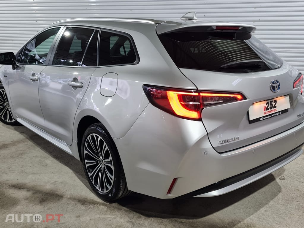 Toyota Corolla Touring Sports 1.8 Hybrid Comfort+P.Sport