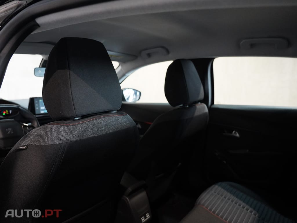 Peugeot E-208 50 kWh Active Pack