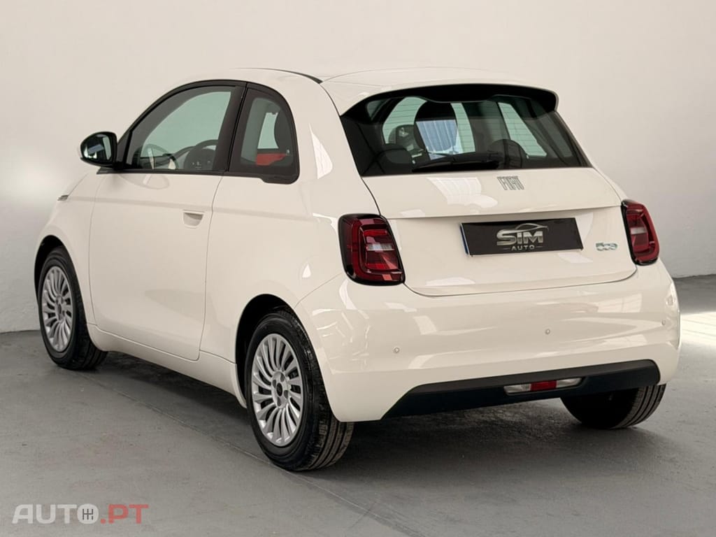 Fiat 500e 42 kWh Icon