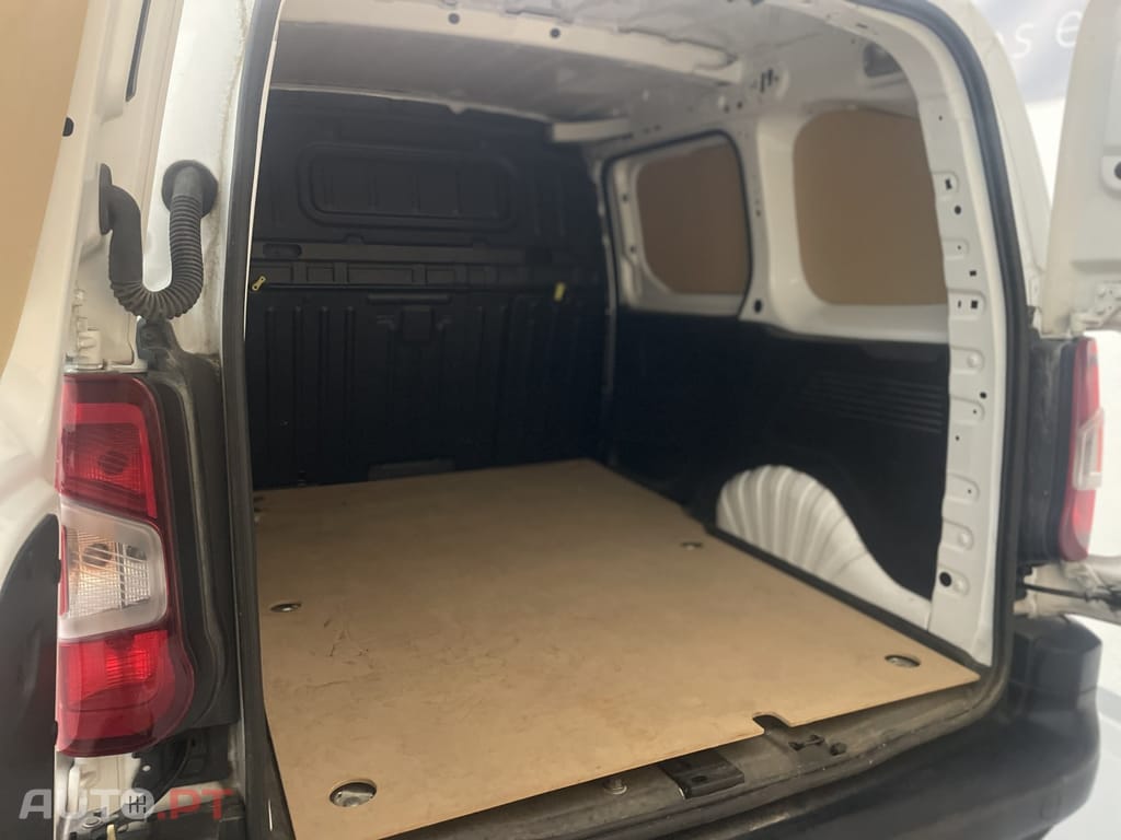 Peugeot Partner 1.5 BlueHDi Pro Standard