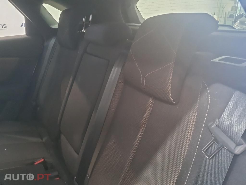 DS DS7 Crossback E-Tense Bastille+ EAT8