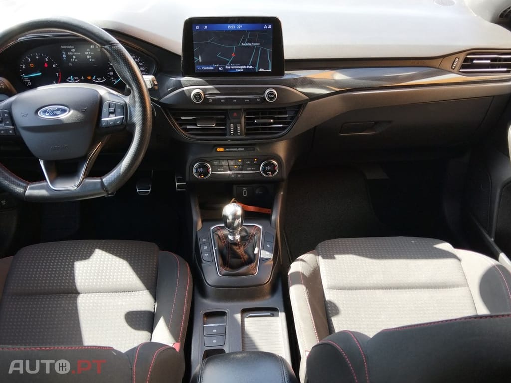 Ford Focus 1.0 EcoBoost MHEV ST-Line
