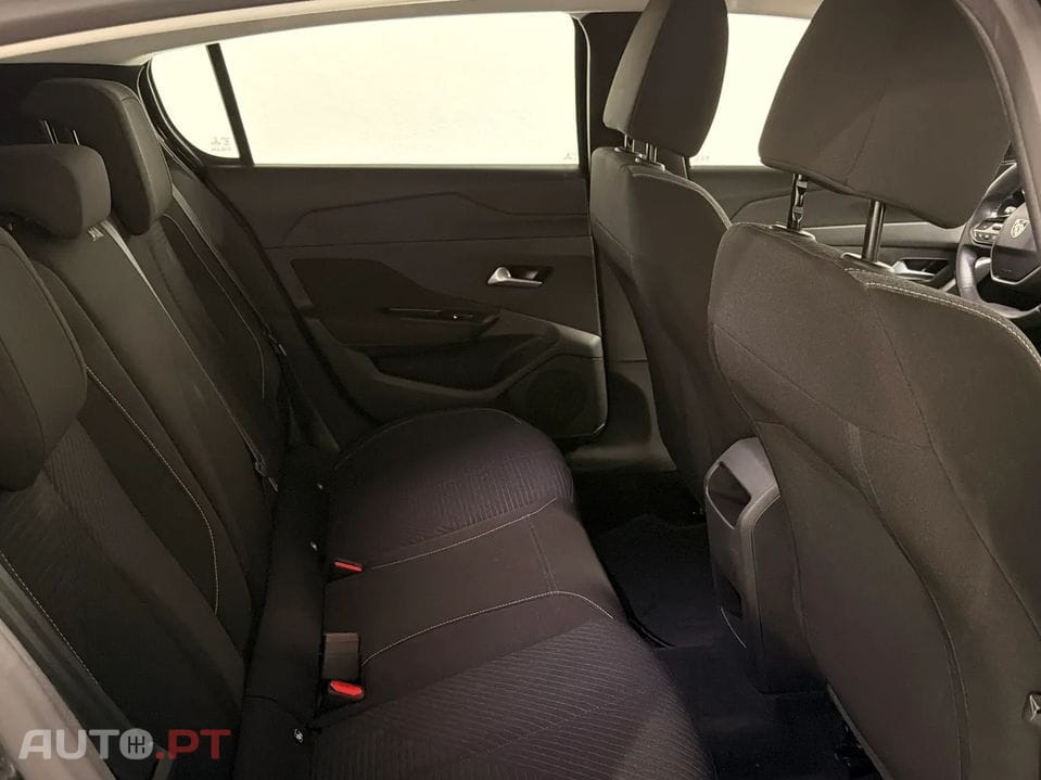 Peugeot 308 PureTech 110 Stop & Start Style