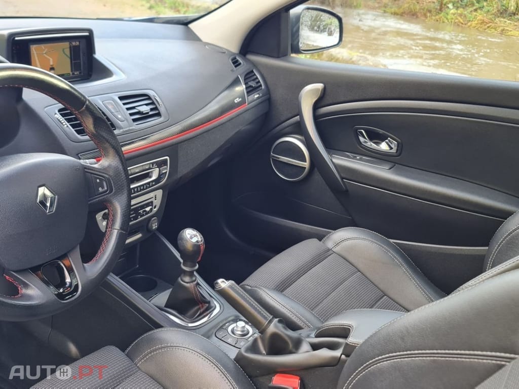 Renault Mégane Coupe 1.5 dCi GT Line SS
