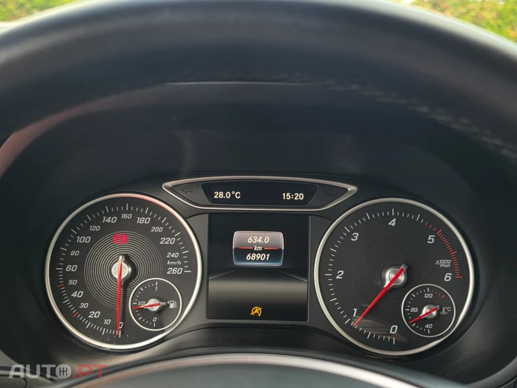 Mercedes-Benz B 180 d