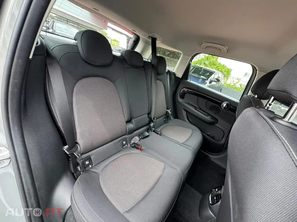 MINI Countryman Cooper SE All4 Aut. John Cooper Works