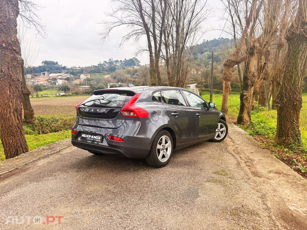 Volvo V40 1.6 D2 Momentum