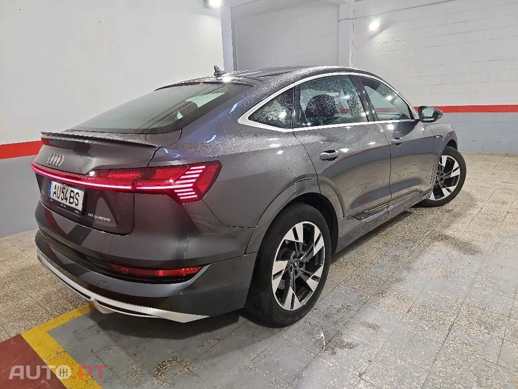 Audi E-Tron 55 quattro S line