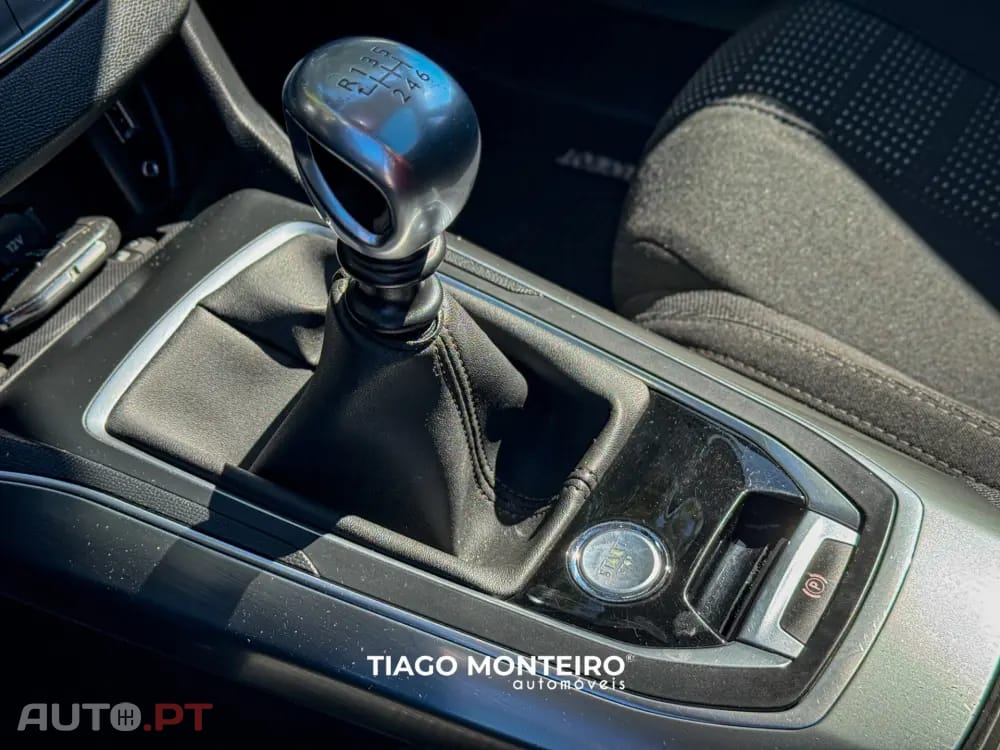 Peugeot 308 BlueHDi FAP 120 Stop&Start Winter Edition