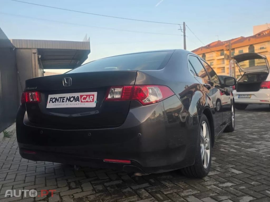 Honda Accord 2.2 i-DTEC Executive Advance E.Limitada