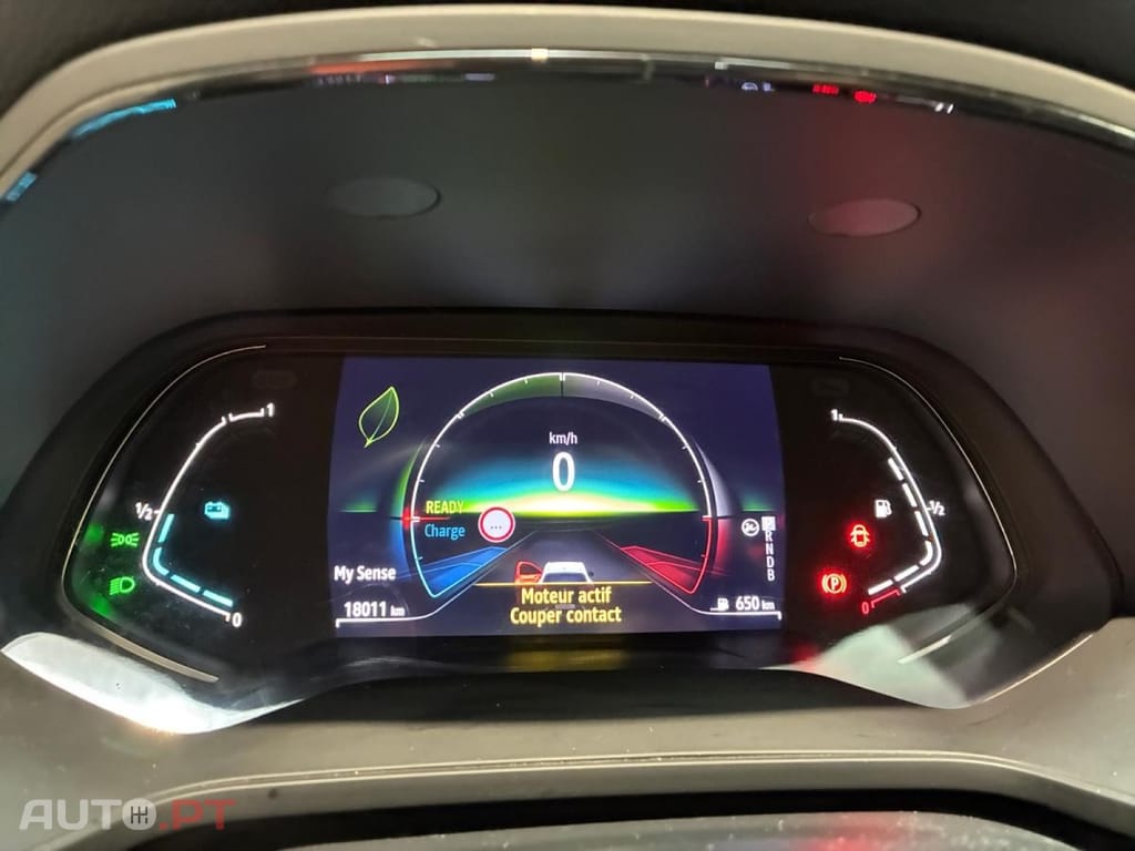 Renault Captur 1.6 E-Tech Techno