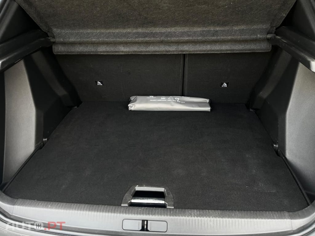 Peugeot 2008 GTLINE 1.5 BlueHdi EAT8