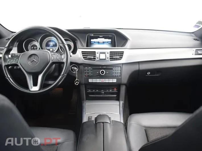 Mercedes-Benz E 300 Bluetec Hybrid Avantgarde