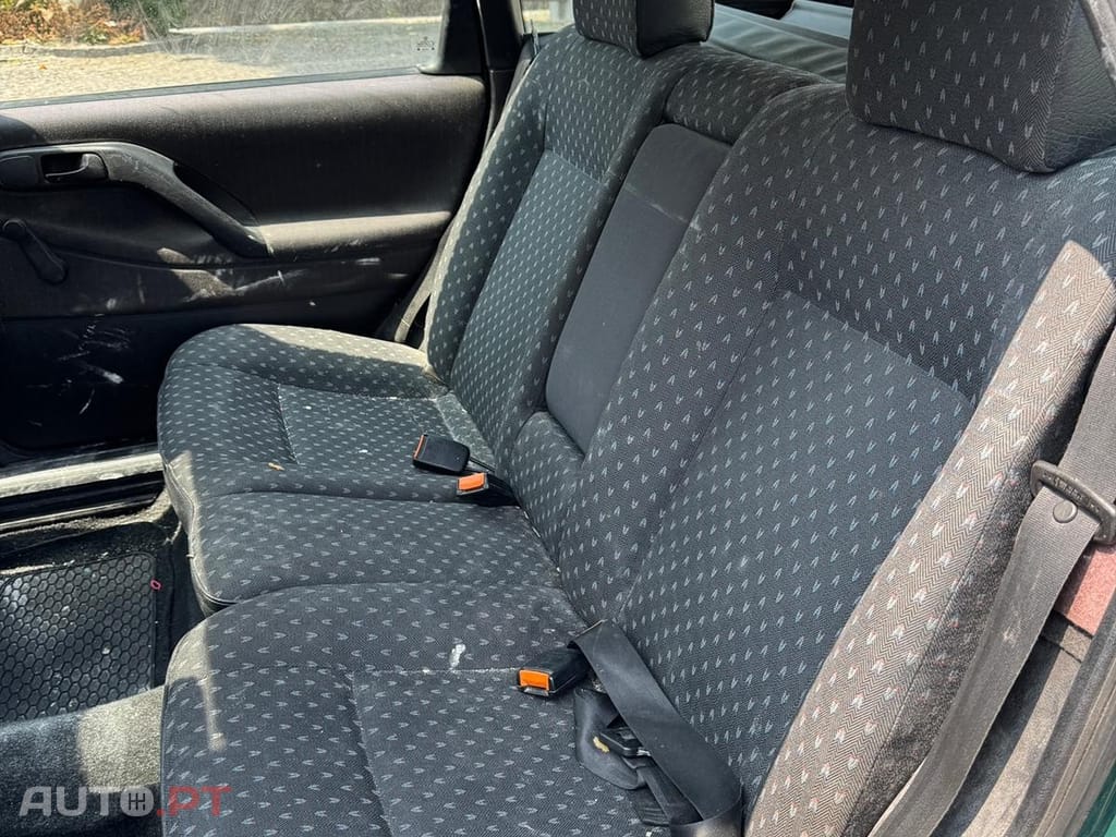 Volkswagen Passat 1.9 CL TDI