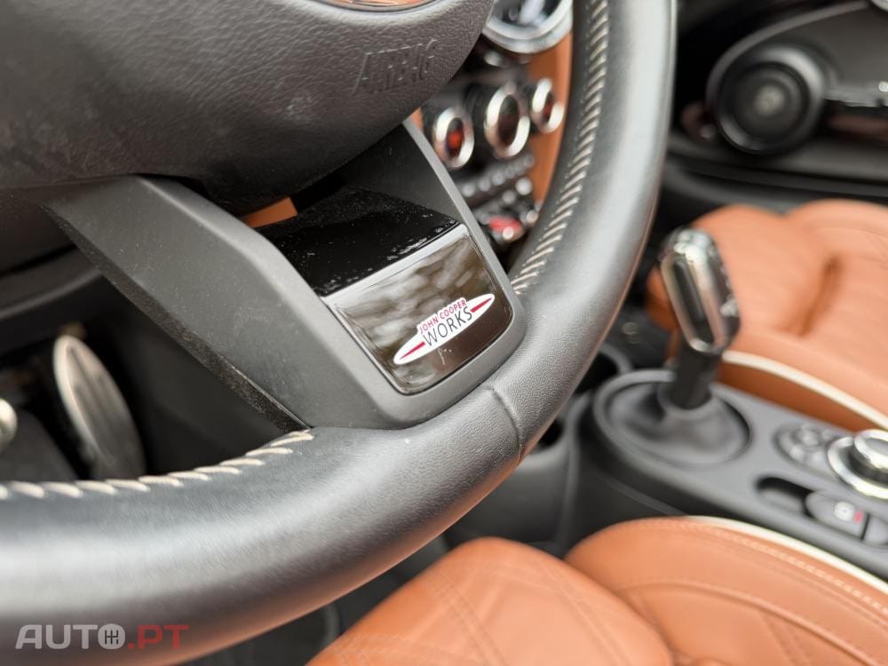 MINI Cabrio John Cooper Works Premium P. JCW Plus
