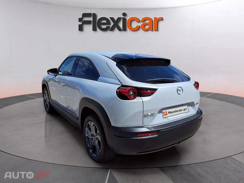 Mazda MX-30 e-Skyactiv Makoto Urban Expression