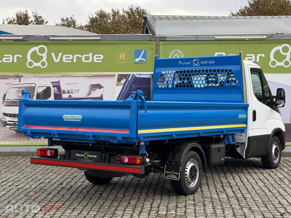 Iveco Daily BASCULA