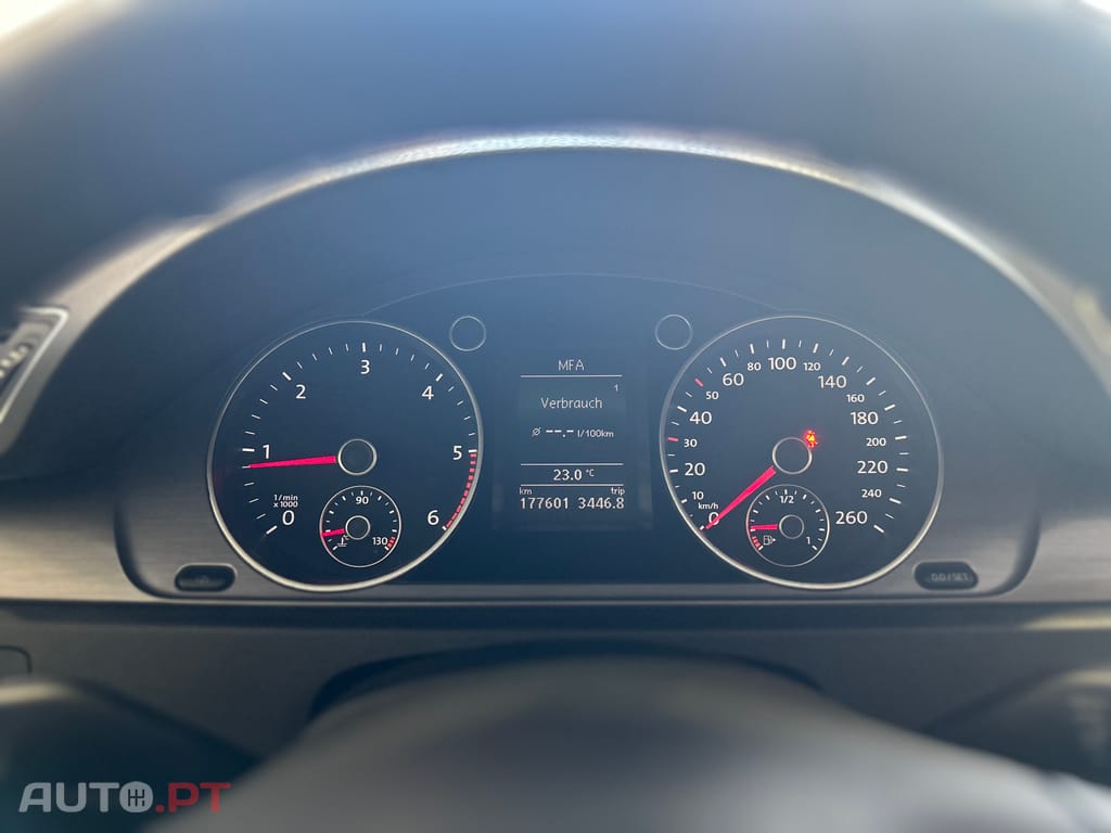 Volkswagen Passat 2.0TDi Trendline Pack