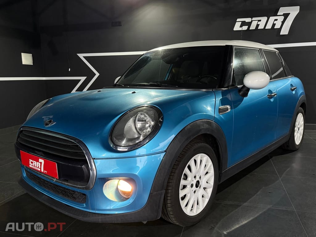 MINI Cooper Cooper D
