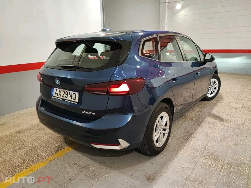 BMW 225 e xDrive